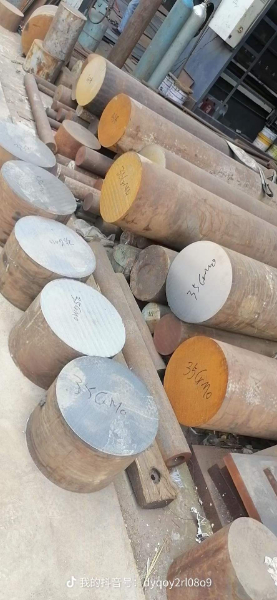 34CrNi3Mo鍛打圓鋼現貨